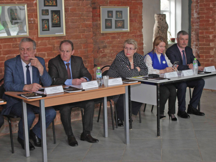 В Палехе состоялось заседание Координационного совета по вопросам жилищно-коммунального хозяйства.